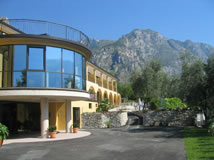 Mercedes Neuhaupthaus Reception